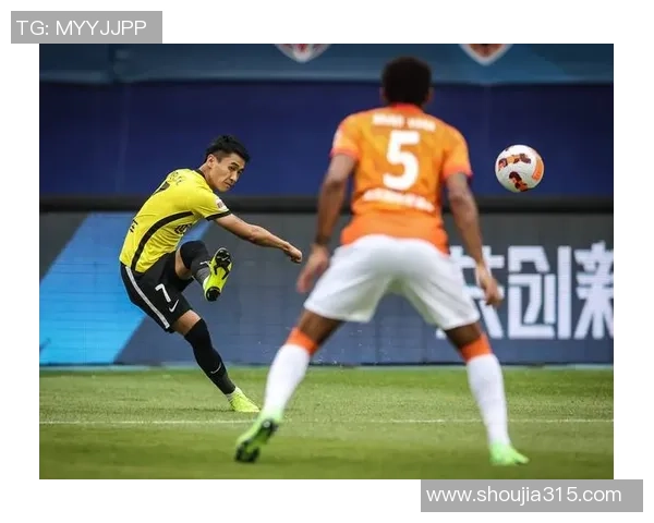 武汉足球队在世界锦标赛中的团队协作表现分析与点评